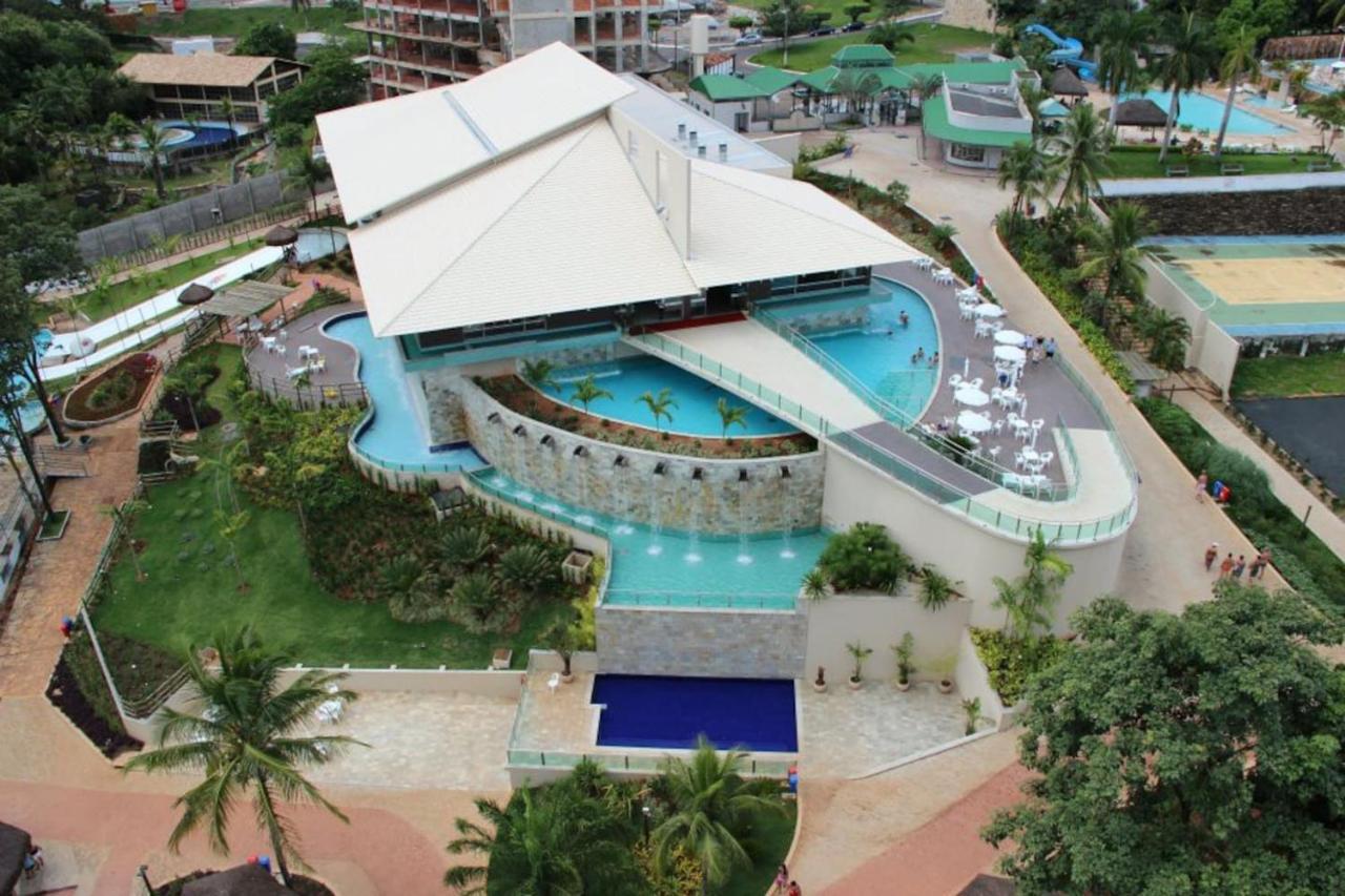 Araras Aparthotel *